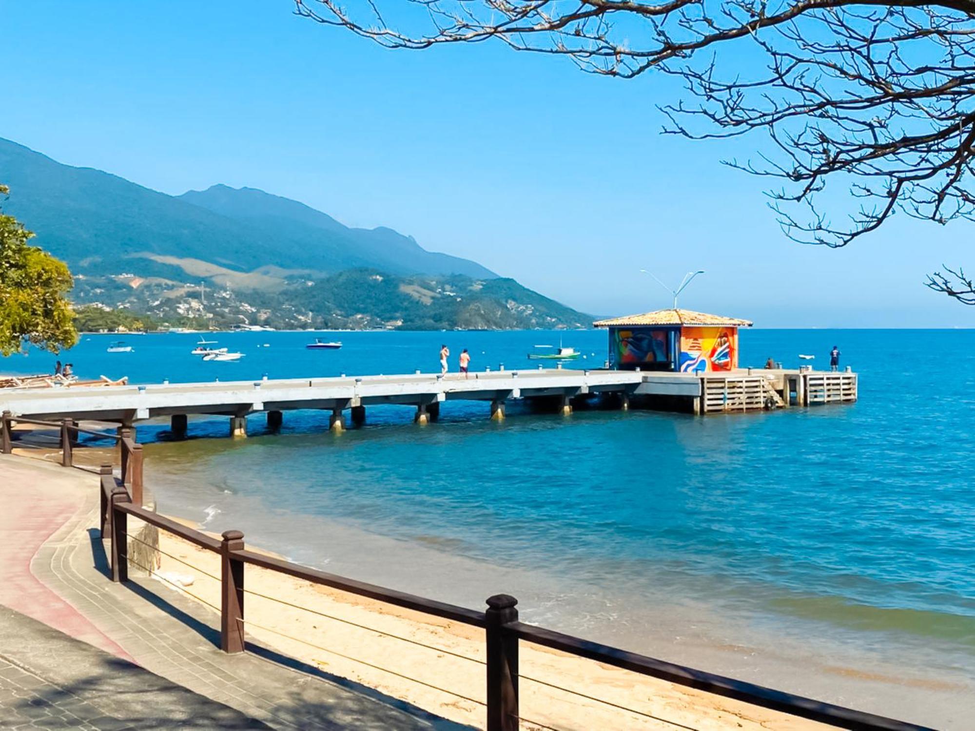 Aporan 4* Ilhabela