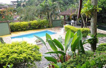 Aporan 4* Ilhabela